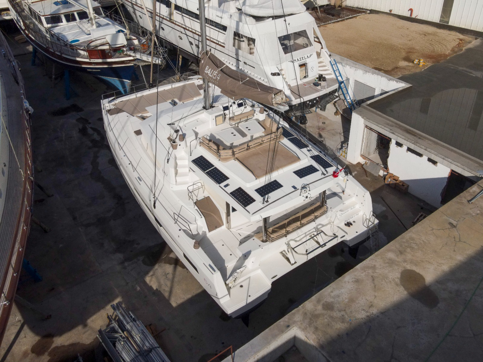 QUEEN ADA – 2020 BALİ 5.4 YELKENLİ KATAMARAN