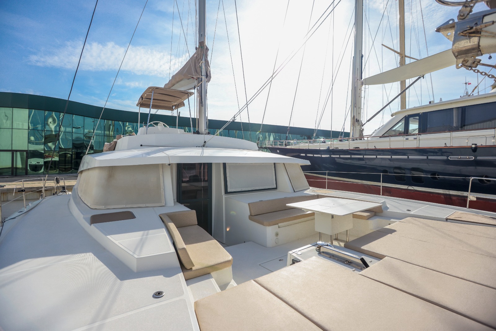 QUEEN ADA – 2020 BALİ 5.4 YELKENLİ KATAMARAN