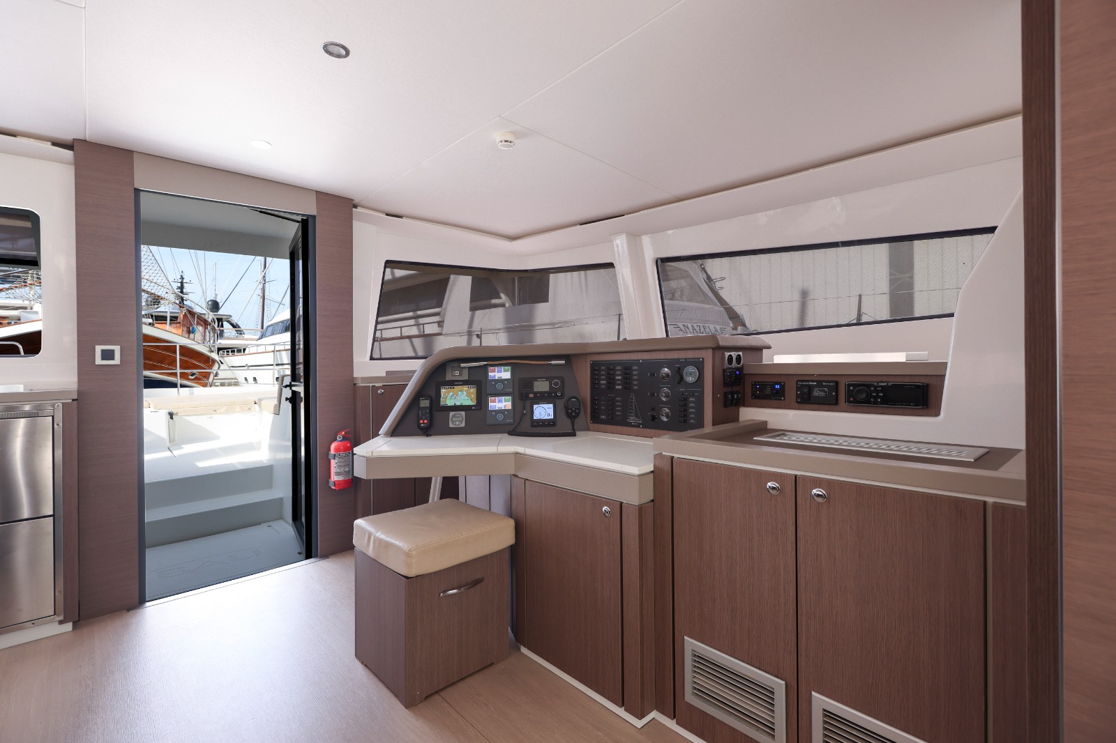 QUEEN ADA – 2020 BALİ 5.4 YELKENLİ KATAMARAN