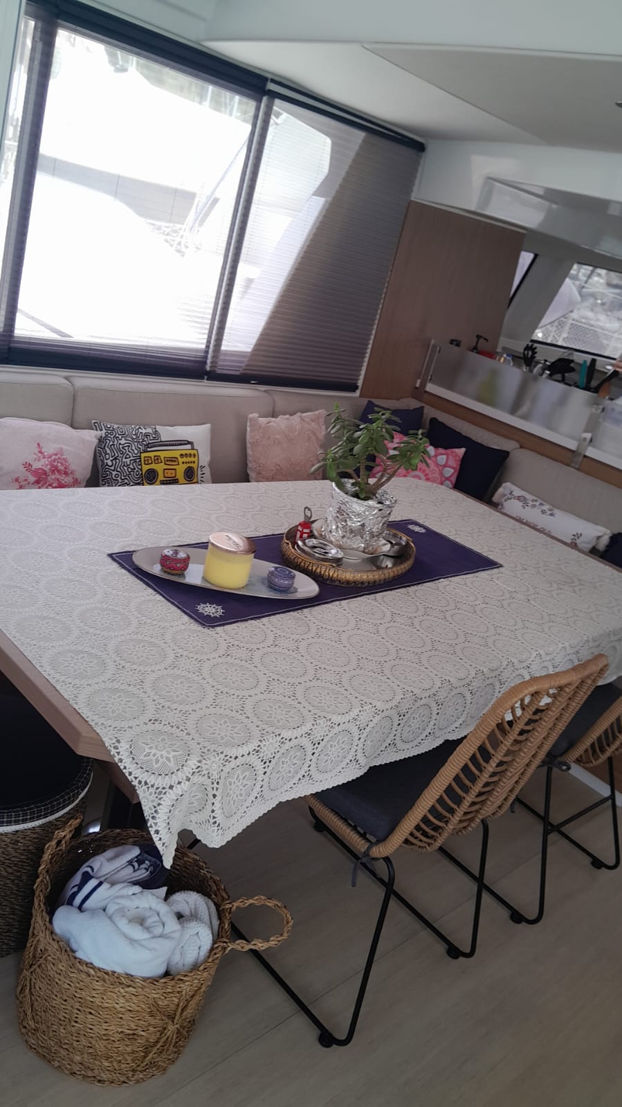 2025 Bali 4.6, 4 kabin (2+2 misafir + 1 mürettebat), İngiliz Bayrak #2436